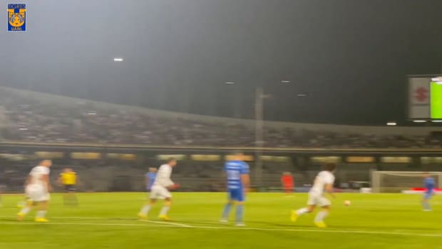 Gignac's injury-time equaliser against Pumas
